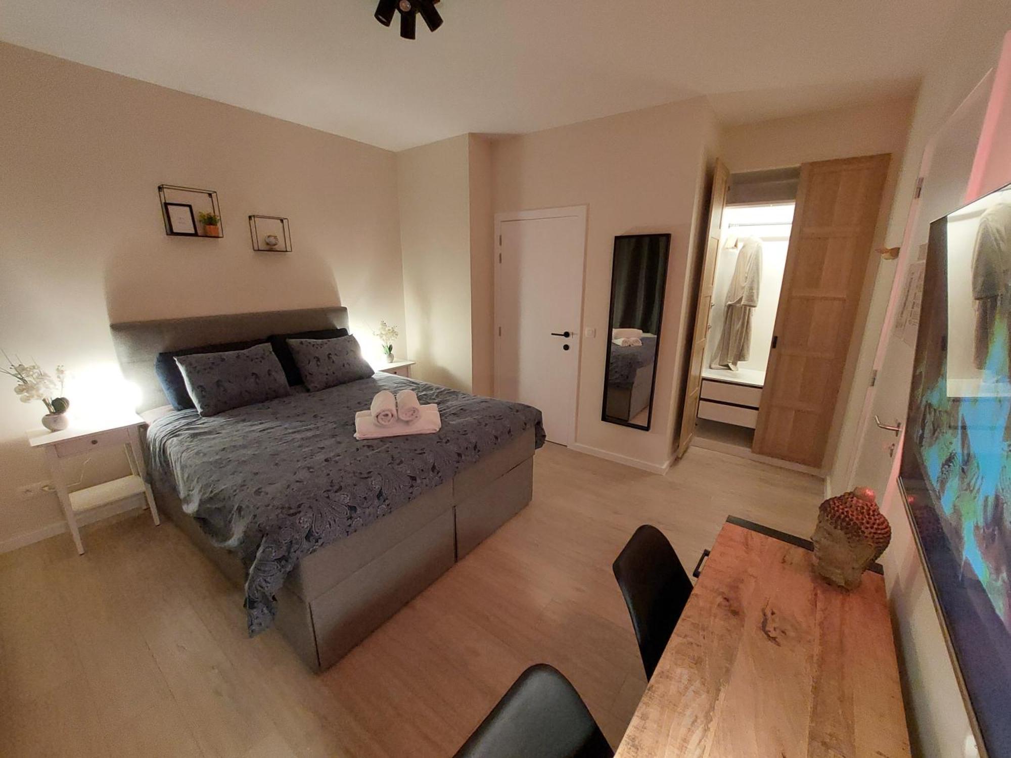 Viator Tongeren Bed and Breakfast Eksteriør billede